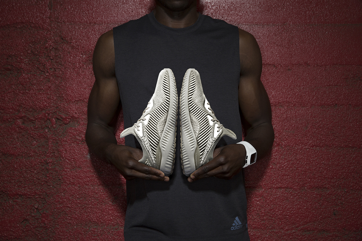 AlphaBOUNCE_LA_Gyasi_Reflective_Body_Double_0514_V2